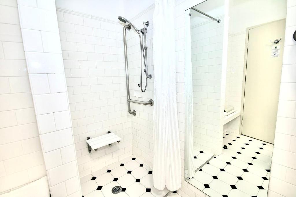 Briars Country Lodge Bowral Chambre photo